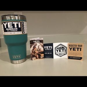 YETI 30 OZ Rambler Tumbler New With Tags